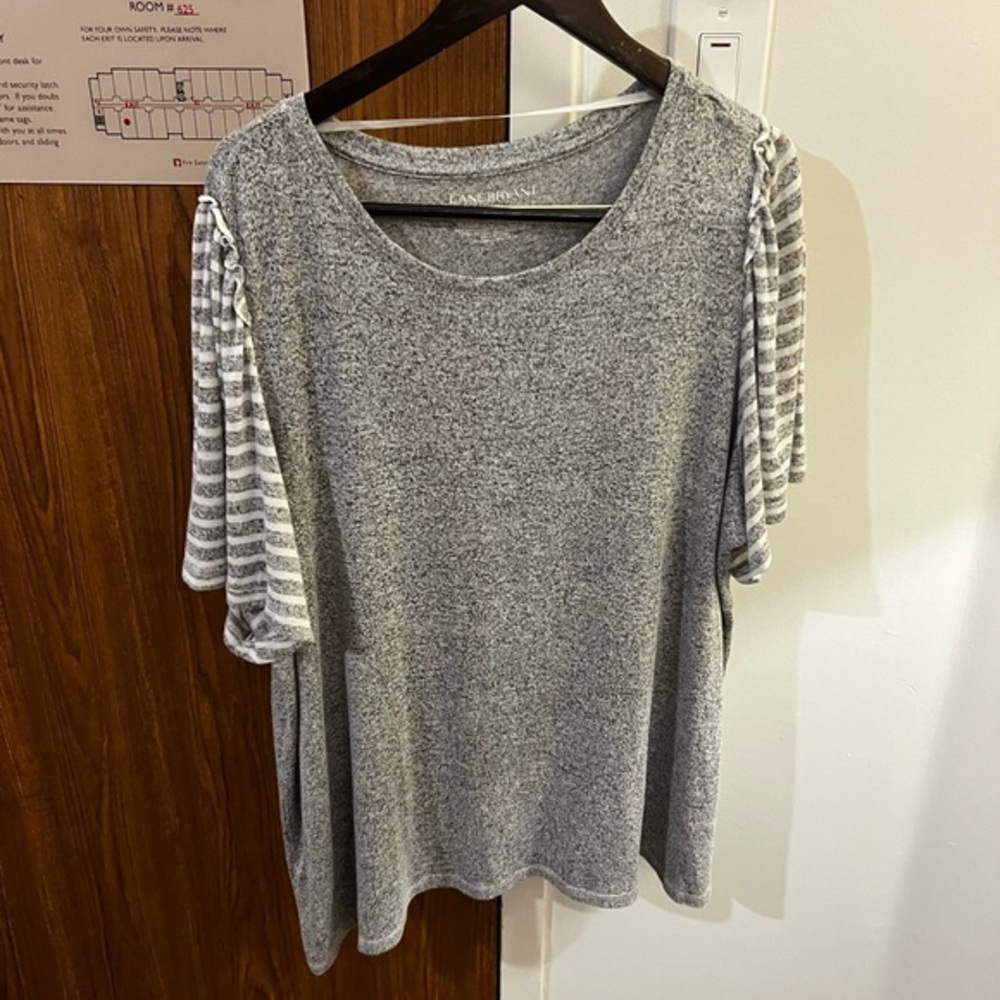 Lane Bryant Shirt Blouse Plus Size 22/24 Grey Striped Short Sleeve Striped